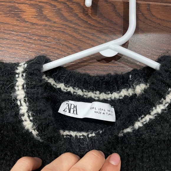 Striped Zara sweater vest - Picture 2 of 2